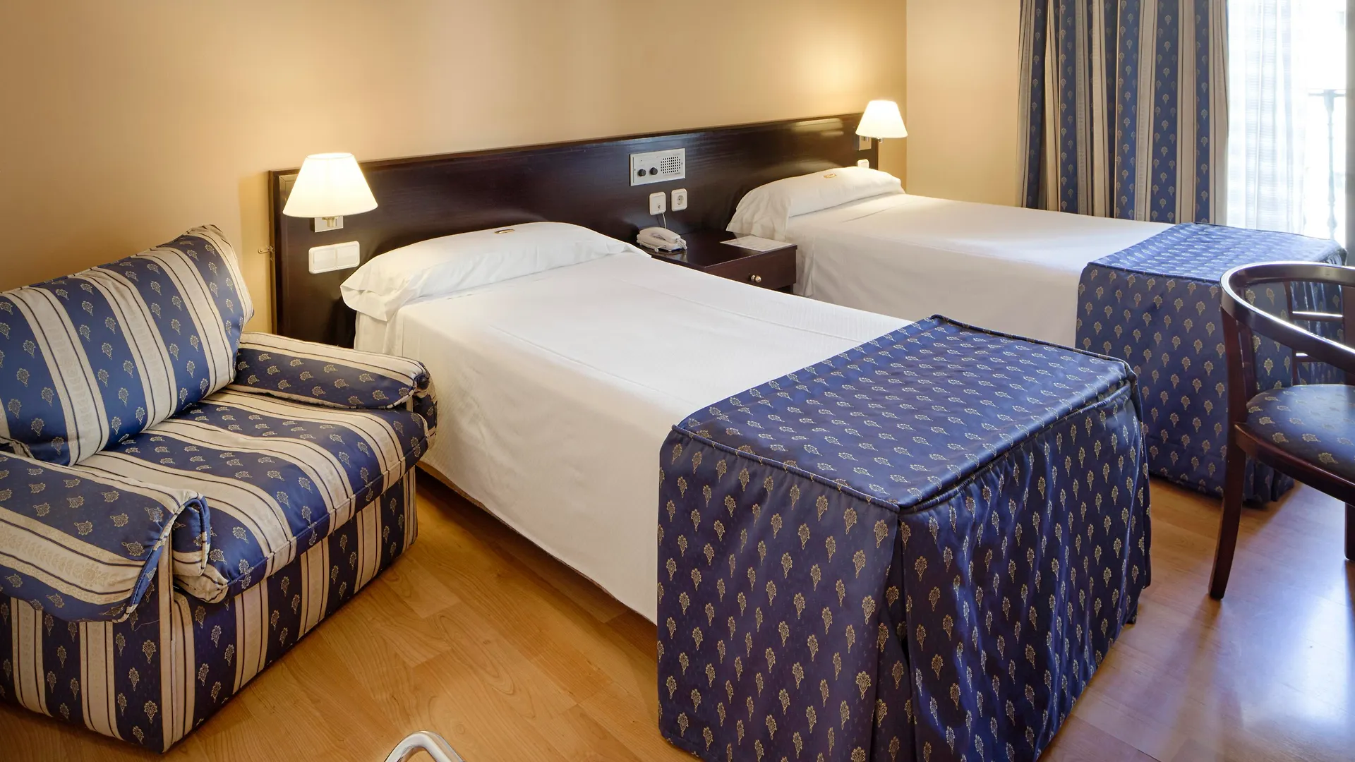 Atlantis By Atbcn Hotel Barcelona